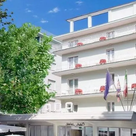 Ξενοδοχείο Ada 3*